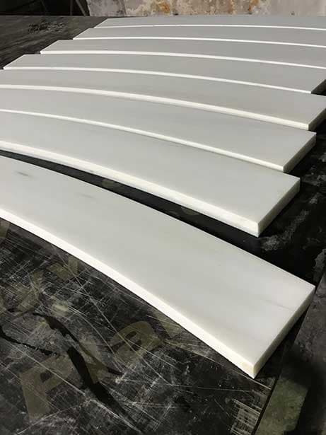 Раскрой мраморного слеба толщиной 20 мм. Антика.