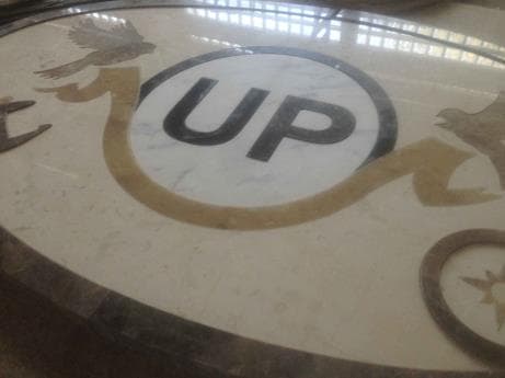 Столешница из природного  камня (мрамор)